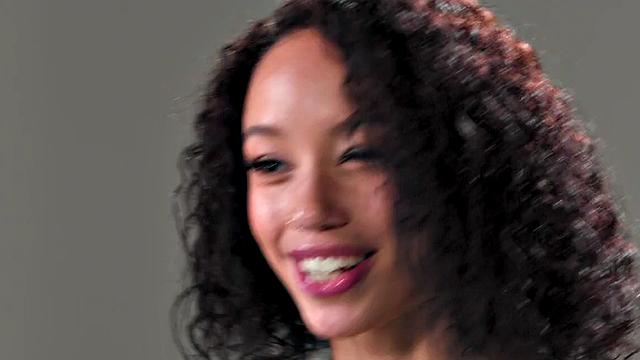 Inked ebony babe solo toying her pussy till orgasm