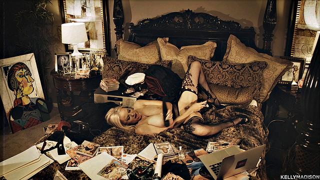 Hef's Happy Halloween