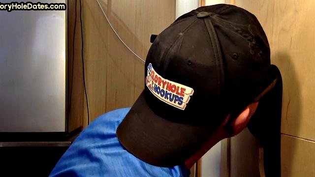 Homemade gloryhole DILF sucks black dong till cum in mouth