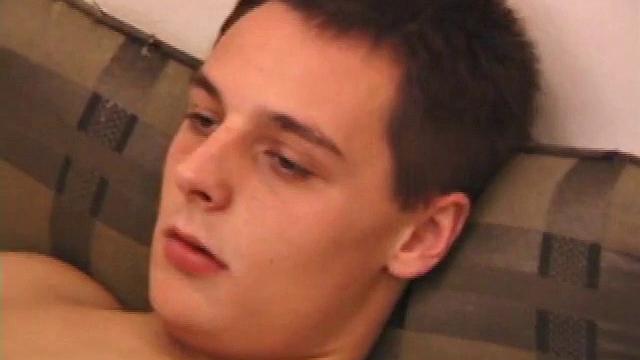 Roar had so much fun playing with Gunner last time, he had to come back for more