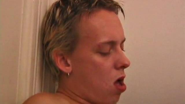 Roar had so much fun playing with Gunner last time, he had to come back for more