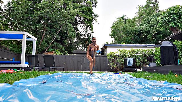 Money Talks Street Heat