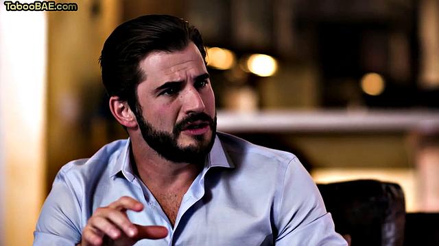 Hairy petite babe gets pussysmashed