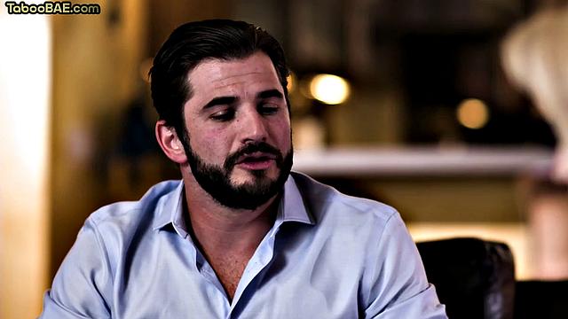 Hairy petite babe gets pussysmashed