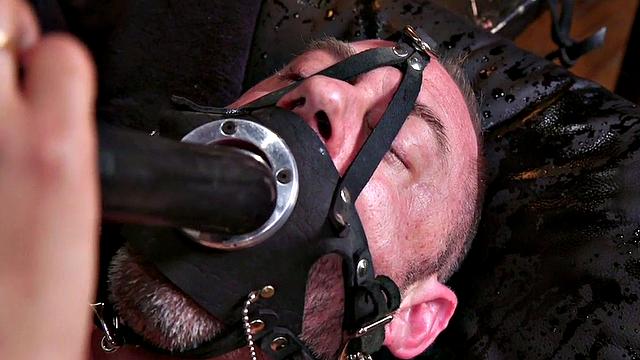 Dominatrix electrosex session