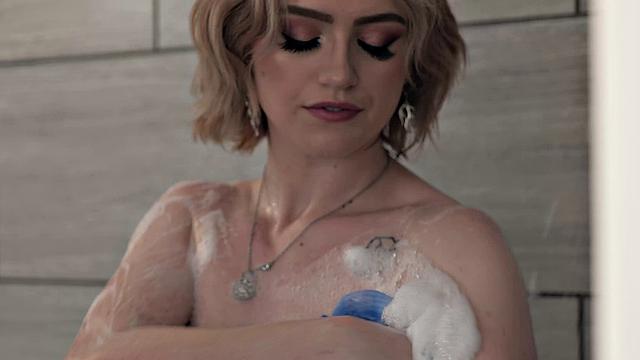 Donny loves big tits and Gracie Gates has one pair but don't tell his girlfriend!!