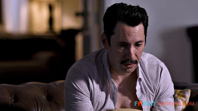 Vanessa Sky gets caught at exotic club