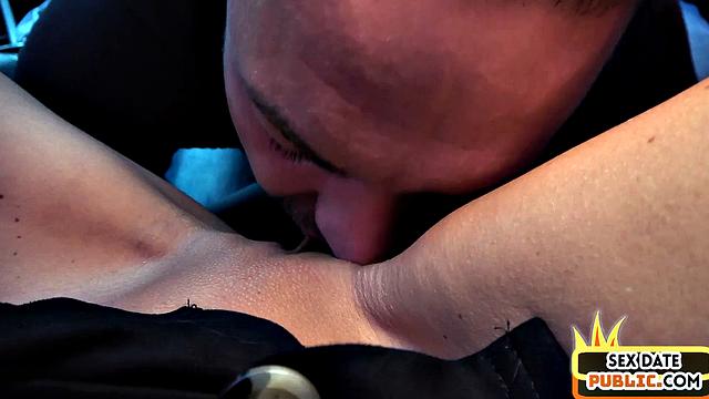 Big-titted bae cocksucking in car