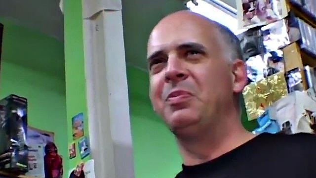 Riley Masturbates in Car, Then Strips