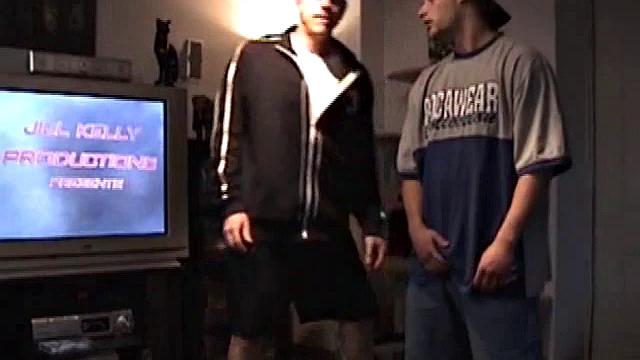 опять отсасываю у мужика-натурала, глубокий минет и мощный финиш