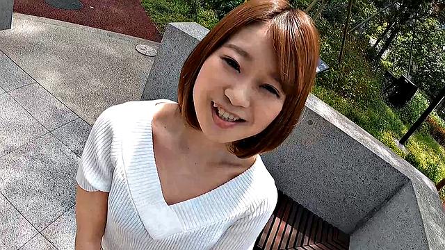 Crazy Asuka Suzumura meets to have sex