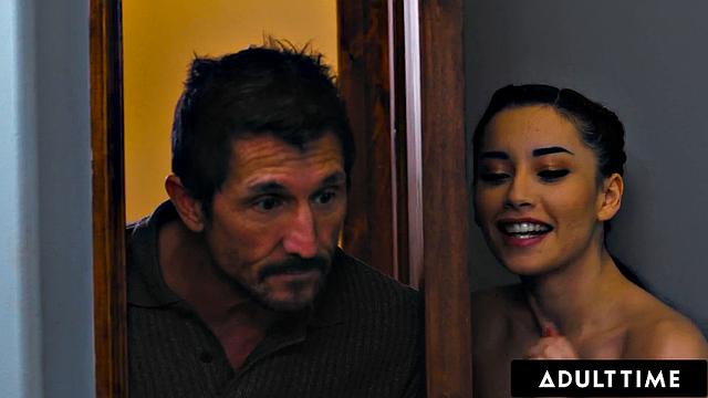 ADULT TIME - Stepdad Spanks & Bangs STEPDAUGHTER Aria Lee For Touching Herself! PORTUGUESE SUBTITLES