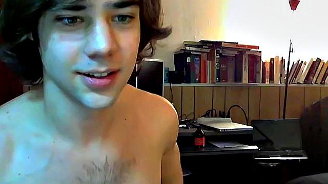 Bareback Buddies Cum Swap - Zack Randall And Tyler Haycock