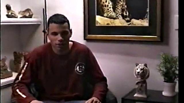 Sucking Straight Boy Dino