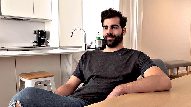 Lucky dude watches friend nail his girlfriend after shower & gives her a mouthful