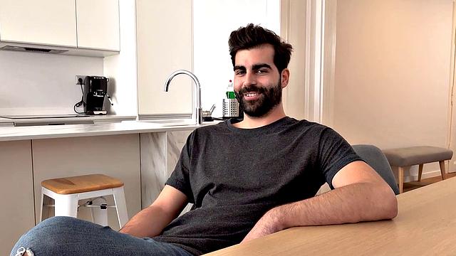 Lucky dude watches friend nail his girlfriend after shower & gives her a mouthful