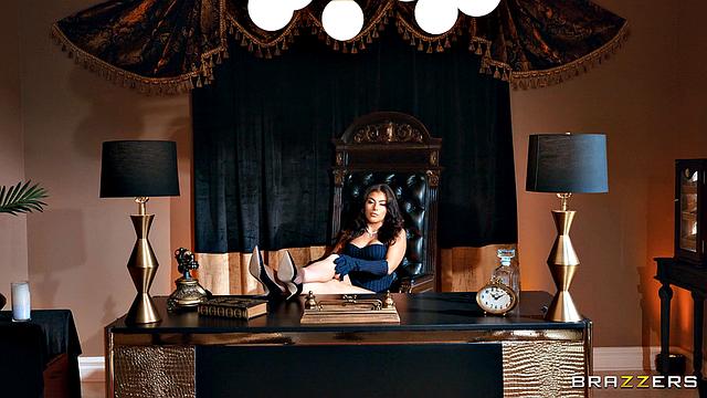 Say Hello To My Littlehole