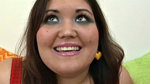 Cute Plumper Seduces Landlord