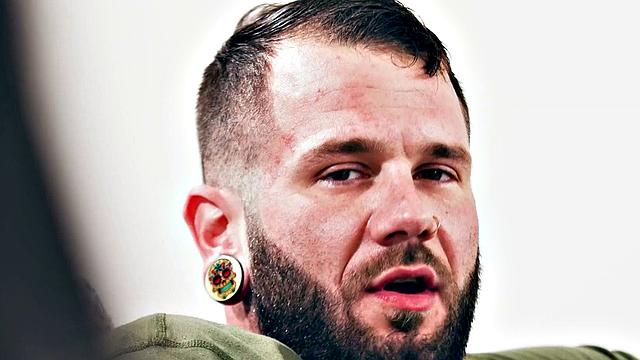 Naughty Couple Try A Bisexual Threesome With A Buddy At Hotel