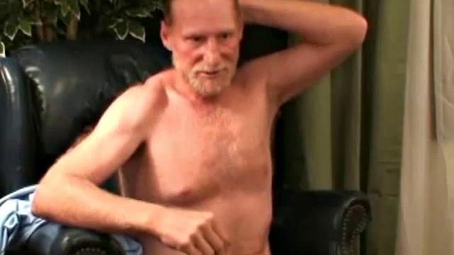 Red Dawg is 46 years old, who works as a transportation driver, and has a wealth of life experiences under his belt. He loves to travel, and will take whatever work he can find, wherever he lays his hat.