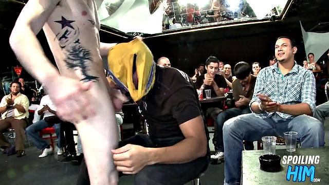 Amateur party guests public sucking