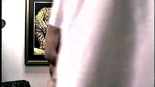 Straight Tugs On Vinnie