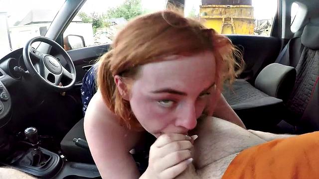 Curvy ginger publicly riding british driving teacher in car