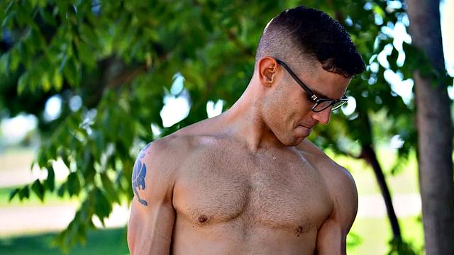 Nerd amateur glasses solo wanking cock in his room