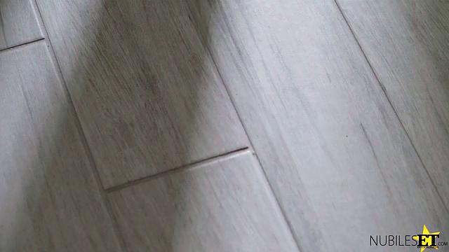 Here Come the Men In Black - S3:E1