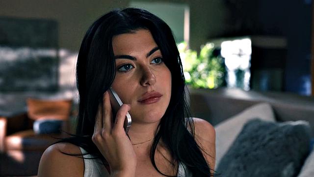 MODERN-DAY SINS - Romantic Gal Falls Quickly For Hot Stranger DILF On First Date