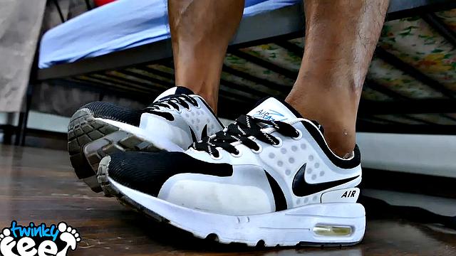 Rizal and his Asian boy feet are perfect in every way. Sexy lean body, cute face, and big dick. Rizal teases you and shows off his perfection by stripping naked and rubbing his cock head on his smooth soles.