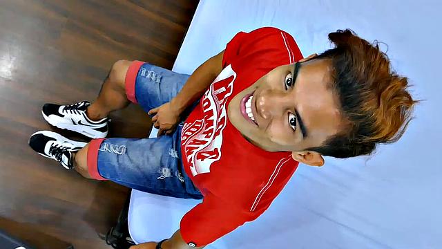 Rizal and his Asian boy feet are perfect in every way. Sexy lean body, cute face, and big dick. Rizal teases you and shows off his perfection by stripping naked and rubbing his cock head on his smooth soles.