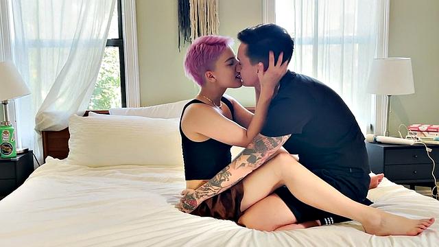 Amateur tattooed queer fingers pink hair GF at home