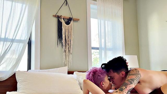 Amateur tattooed queer fingers pink hair GF at home