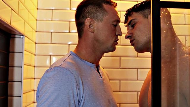 Straight athletic jock bareback fucks DILF under shower