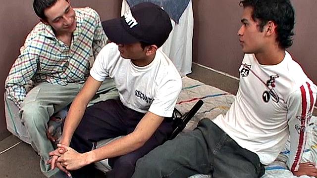 Gustavo and Alfredo want to spice things up, so they invite the security guard in and Damian is the subject of their sexual desire.