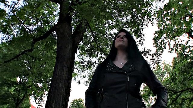 An Extra Creamy Shot For British Babe in A Public Park