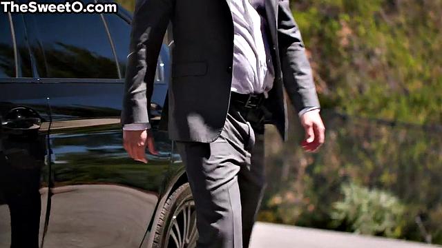 Stunning beauty babe eaten out by lover