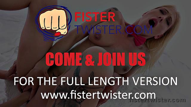 Fistertwister - Диона Дарлинг и Джессика Линкольн