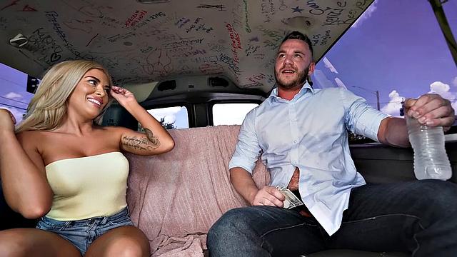 Straight amateur picked up to fuck in piblic van outdoor