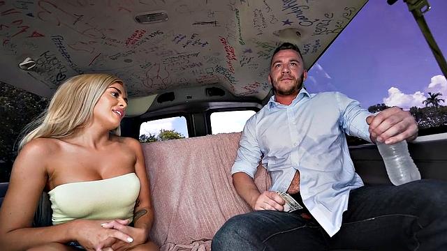 Straight amateur picked up to fuck in piblic van outdoor