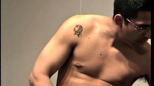 заку устраивают жаркий дроч и зрелищный финал