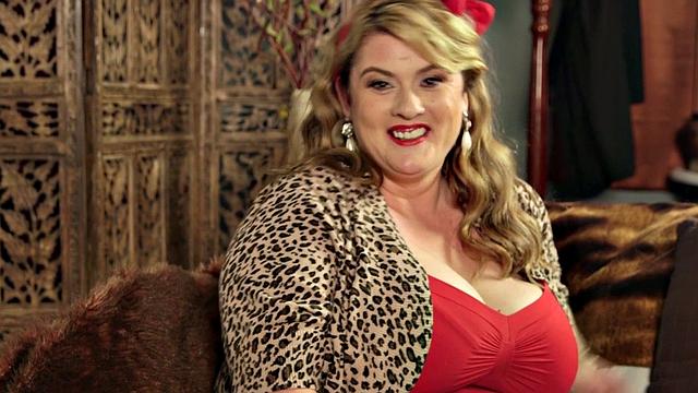 Kimmie Kaboom: Buff at Work