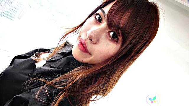 Kana Mogami strips and teases before sex