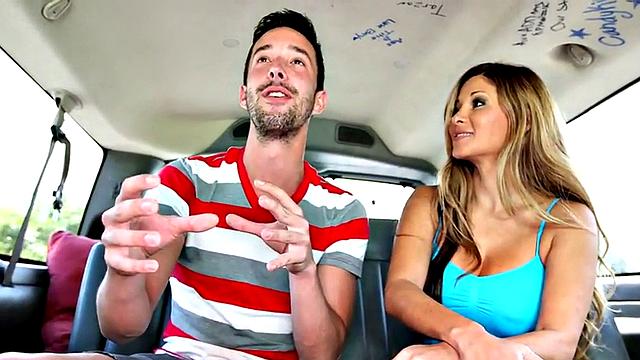 Blindfolded gay mouth sucked, str8 cums in outdoor van