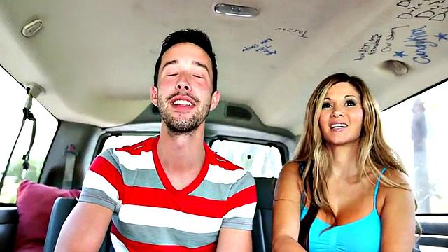 Blindfolded gay mouth sucked, str8 cums in outdoor van