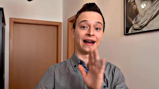 HUNT4K. Christmas mood causes hunter to pay for sex with friends hot GF