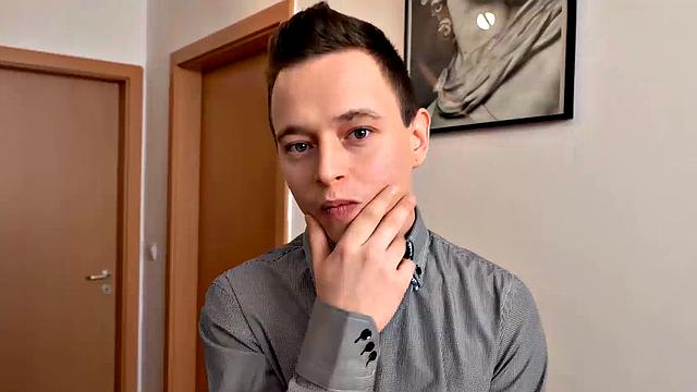 HUNT4K. Christmas mood causes hunter to pay for sex with friends hot GF