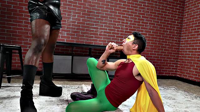 Mesmerized cosplay stud fucked in greedy asshole