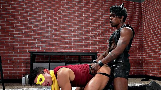 Mesmerized cosplay stud fucked in greedy asshole